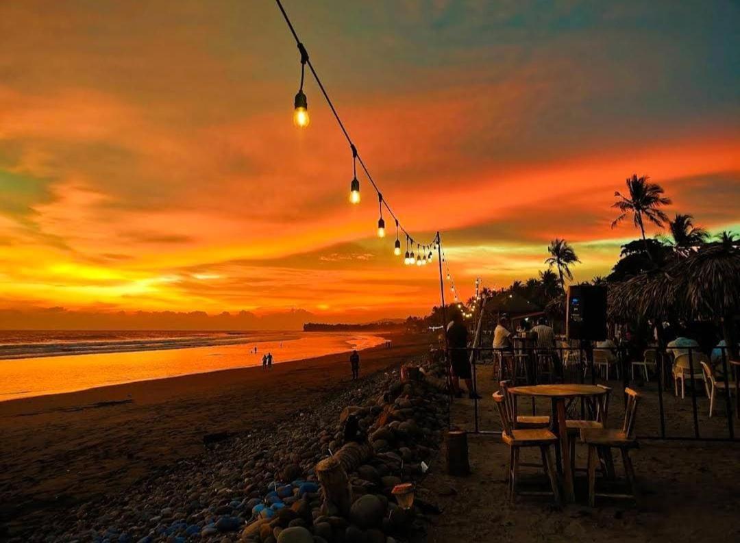 Casa Baru Hostel La Libertad Ngoại thất bức ảnh